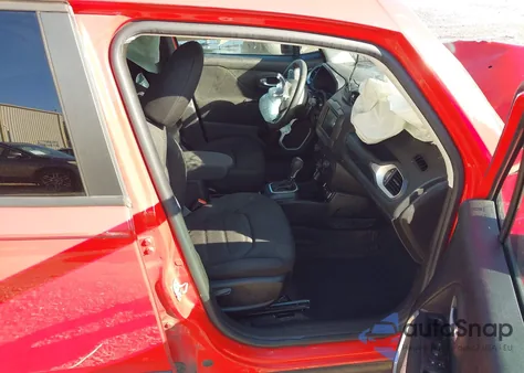 2020 Jeep Renegade Latitude Fwd z USA, uszkodzony, nr VIN ZACNJABB8LPL71703